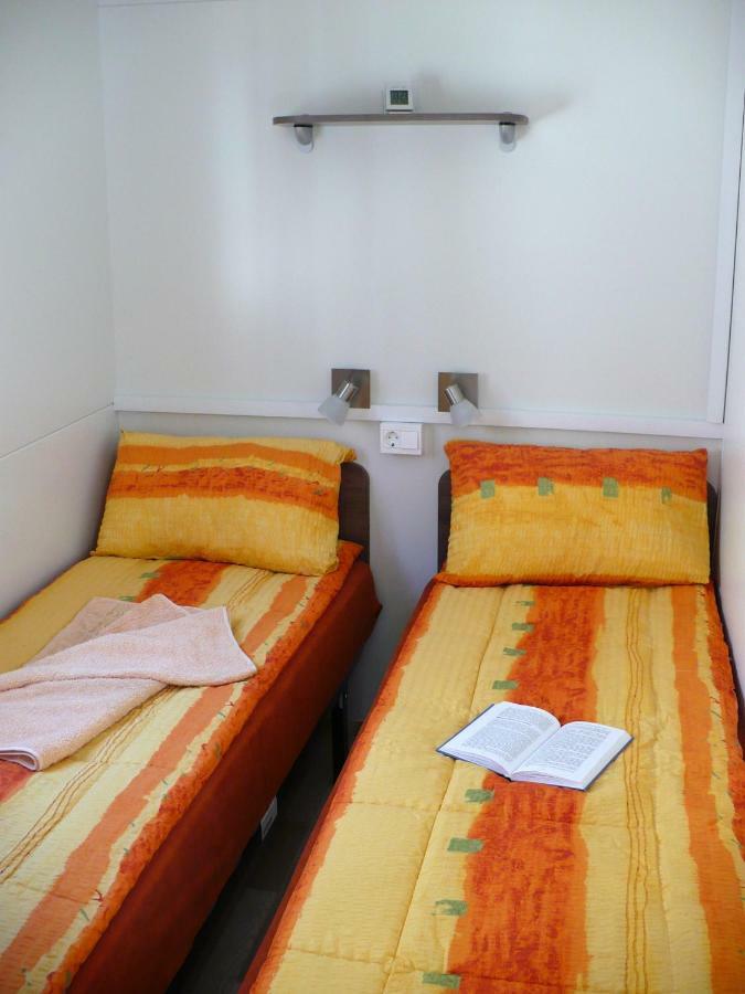 Victoria Mobilehome Jezera Village Holiday Resort المظهر الخارجي الصورة